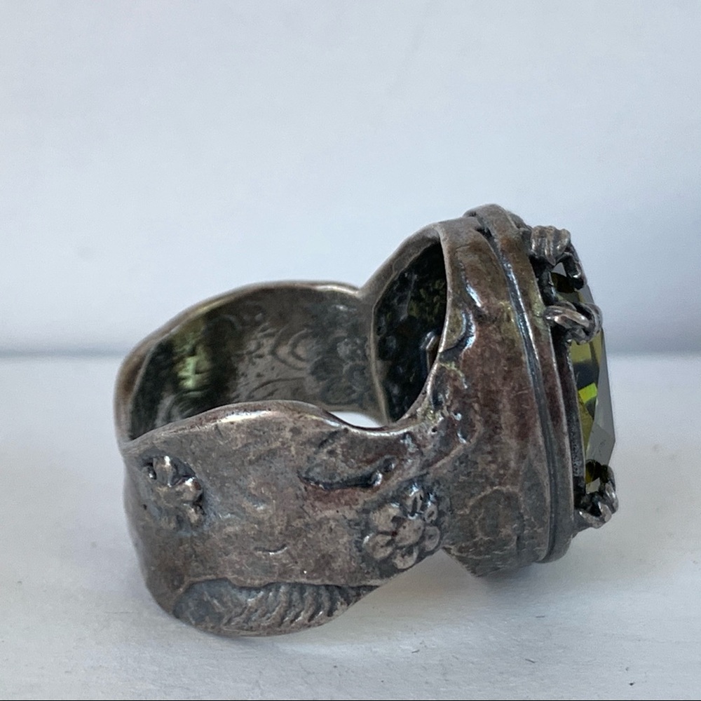 Olivine Swarovski Crystal Ring 925 R1883 - Picture 2 of 8
